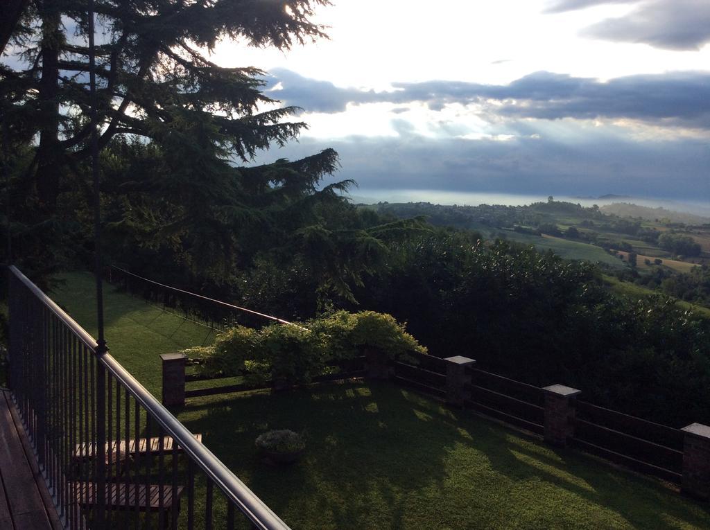 Al Riccio Bed & Breakfast Cocconato Luaran gambar